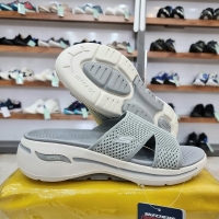 صندل طبی زنانه اسکچرز مدل SKECHERS 140274-GRY 